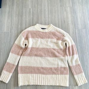 BRAND NEW American eagle sweater